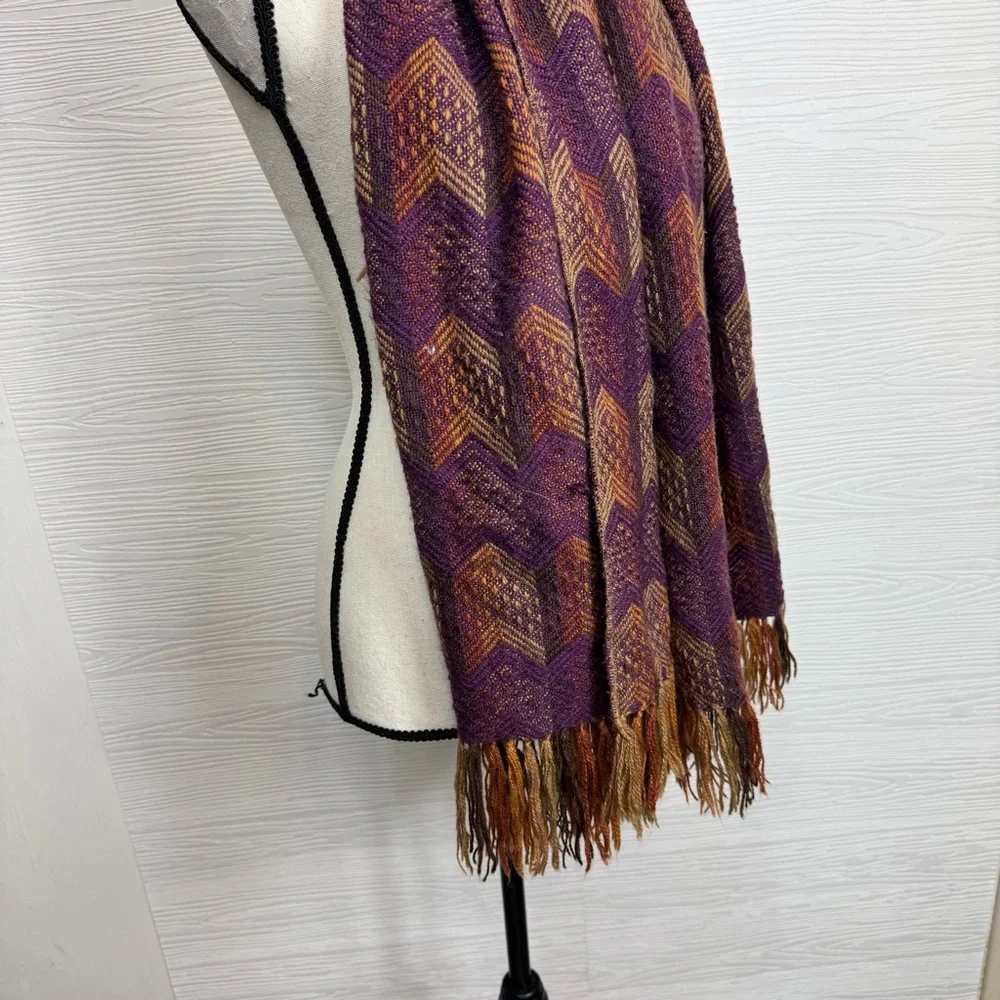 Figueroa Handmade Alpaca Wool Elegant Purple‎ and Gold Chevron Scarf